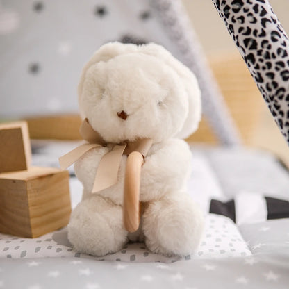 Discover our Bubebaby Babylove CE-certified rabbit plush toy with a soft cotton exterior and PP cotton filling. Suitable from birth, this adorable stuffed rabbit features a wooden ring, making it a perfect cuddly companion for little ones