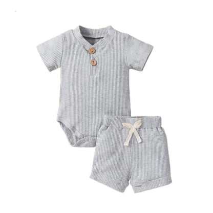 Bubebaby BabyLove Short Set - casual baby outfit with short sleeves and O-neck collar, made from a high-quality cotton and polyester blend. Designed for babies aged 0-2 years, perfect for summer. Includes a pullover top and matching shorts in a solid pattern, available in multiple sizes for a snug fit with broadcloth fabric and regular sleeve style