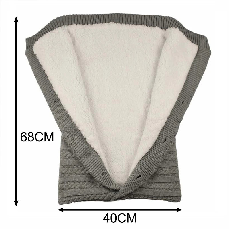 Nursery Knitted Sleeping Bag Cover at BubeBaby, designed for babies 0-12 months. Made from cozy wool and nylon, this unisex sleep sack is perfect for winter. Features include a solid pattern, knitted linen flower color, and measures 68x40 cm. Lightweight at 420g and packaged in a 40x32x3 cm box