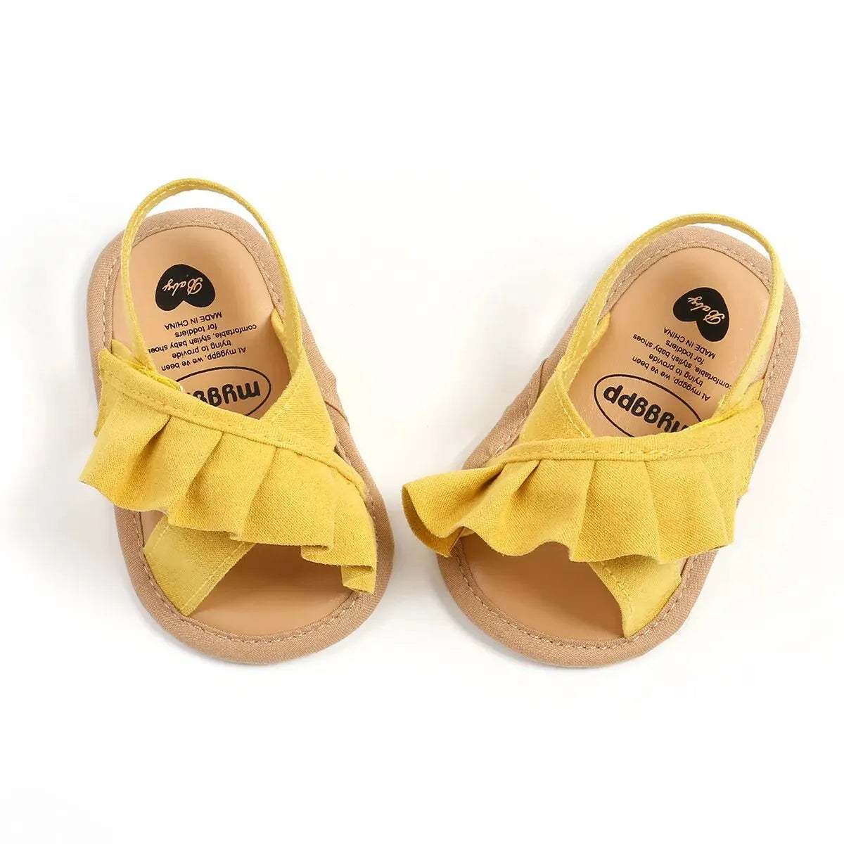 Discover BabyLove Sandals at BubeBaby! These summer sandals feature a flat heel, canvas upper. Ideal for baby girls, these sandals offer comfort and style for warm weather