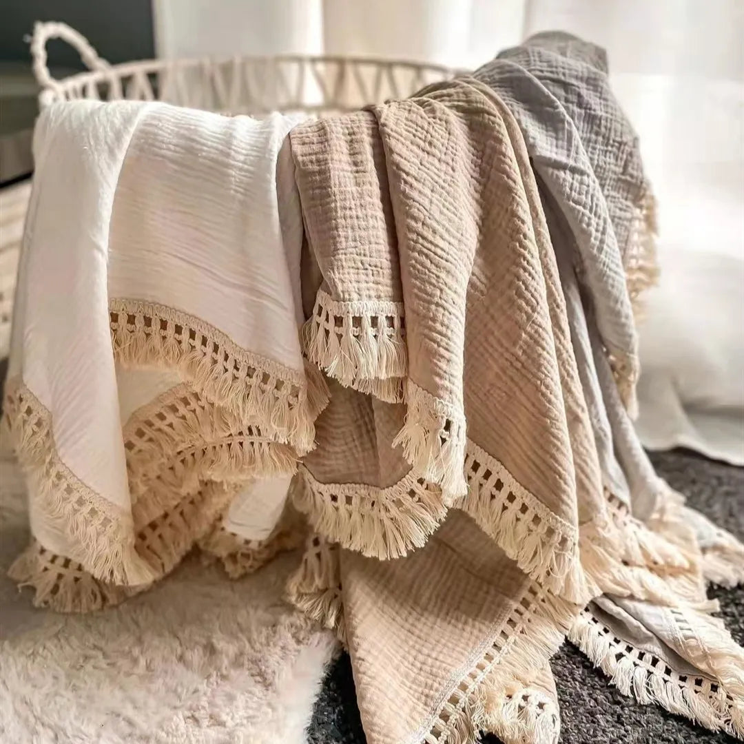 BubeBaby's Nursery Muslin Throw, crafted from soft cotton and perfect for babies aged 0-24 months. Available in sizes 80x65cm and 100x120cm, this unisex throw features a solid pattern ideal for spring and autumn. Shop now for a versatile and cozy addition to your baby's nursery