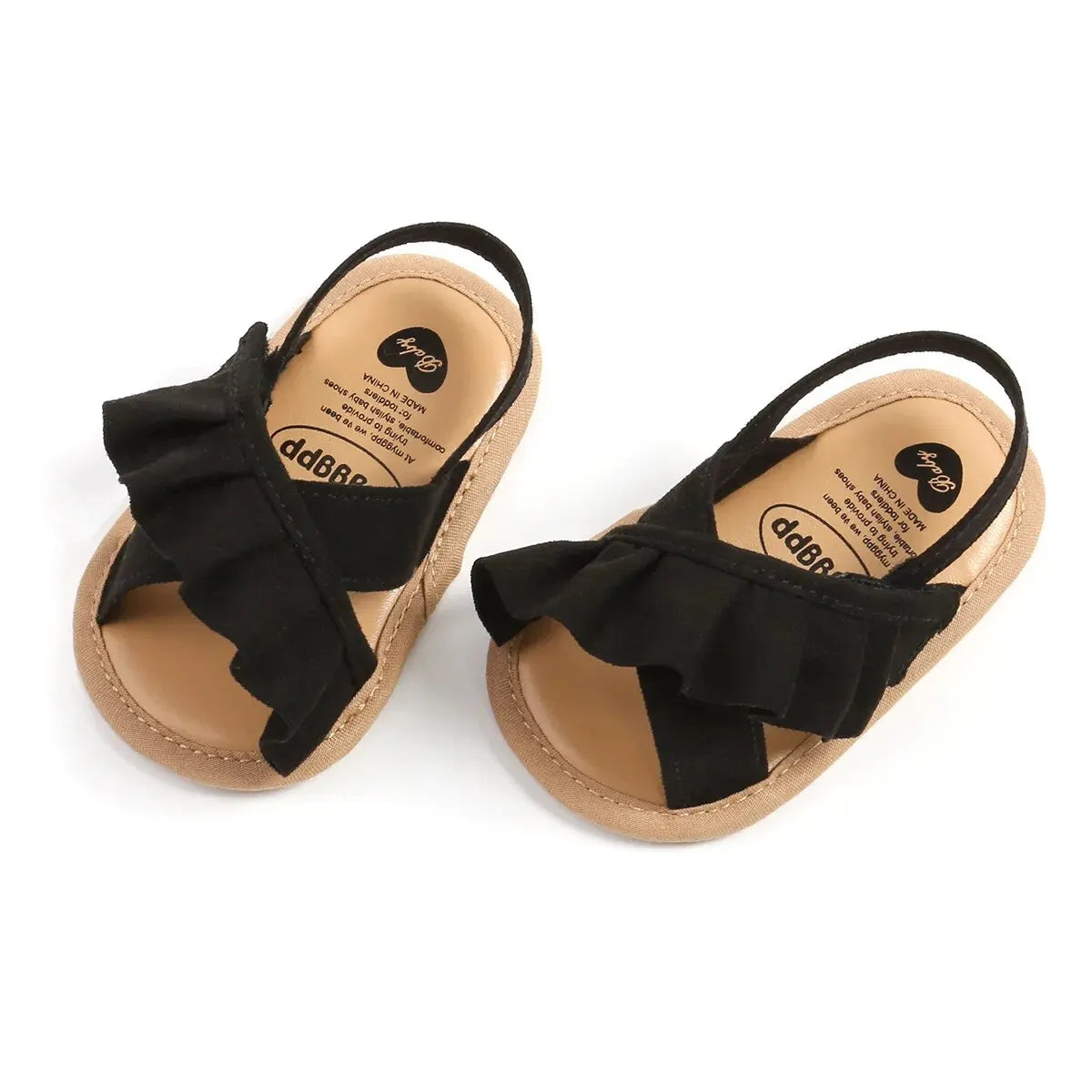 Discover BabyLove Sandals at BubeBaby! These summer sandals feature a flat heel, canvas upper. Ideal for baby girls, these sandals offer comfort and style for warm weather