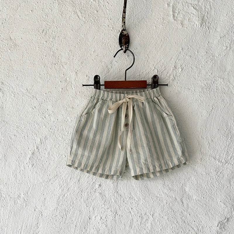 Shop our BabyLove Vintage Striped Shorts at BubeBaby. Perfect for summer, these unisex shorts feature a European and American style with a solid pattern. Made from soft cotton, they fit true to size and come in sizes ranging from 6-12m to 4-5T. Available in coffee, green, and beige. Ideal for ages 0-6 years