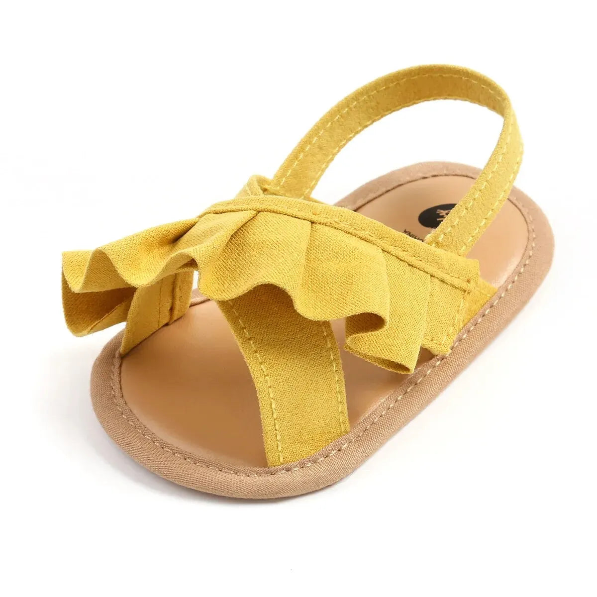 Discover BabyLove Sandals at BubeBaby! These summer sandals feature a flat heel, canvas upper. Ideal for baby girls, these sandals offer comfort and style for warm weather